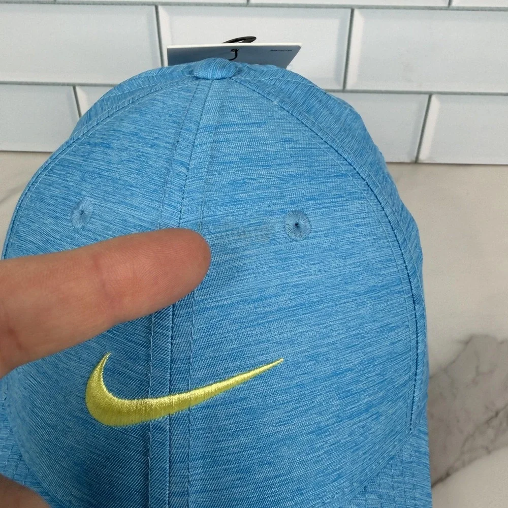 Nike Hat Cap Strap Back Mens S/M Blue Dri-FIT Club Cap Training Unisex‎